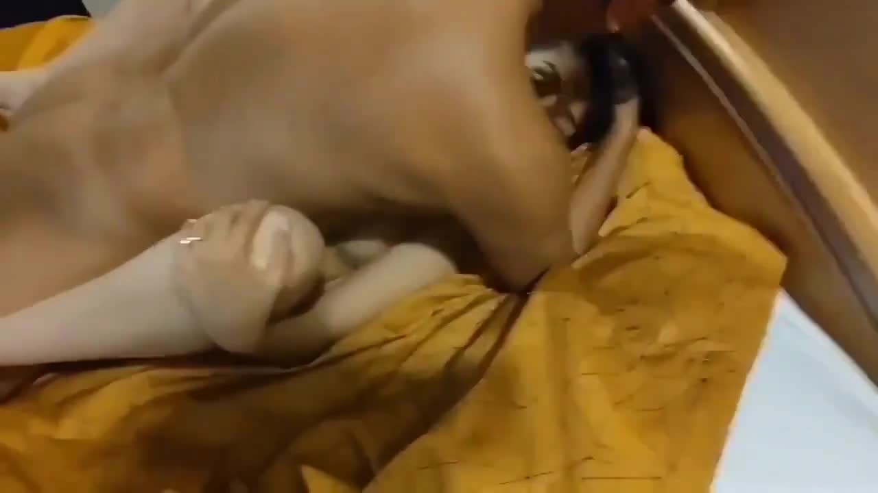 11943