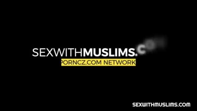 Muslim booty call at home(MP4_High_Quality)